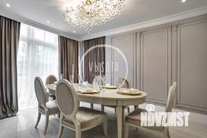 Коттедж 350м², 2-этажный, участок 14 сот.