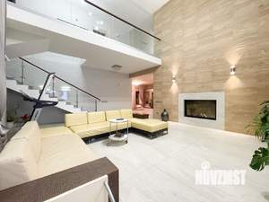 Коттедж 450м², 5-этажный, участок 12 сот.