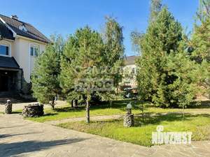 Дом 577м², 4-этажный, участок 13 сот.