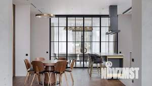 Коттедж 900м², 3-этажный, участок 5 сот.