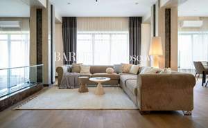 Дом 600м², 2-этажный, участок 19 сот.