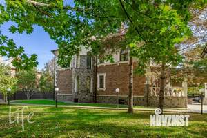 Дом 638м², 2-этажный, участок 46 сот.