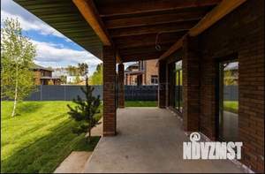 Дом 272м², 2-этажный, участок 9 сот.