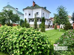 Коттедж 339м², 3-этажный, участок 12 сот.