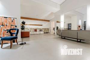 Дом 1123м², 2-этажный, участок 22 сот.