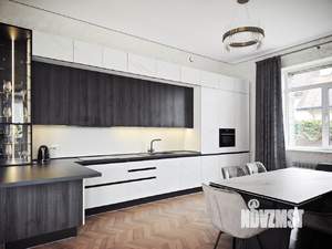 Коттедж 525м², 2-этажный, участок 14 сот.