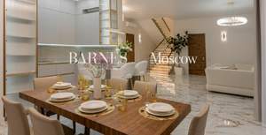 Дом 300м², 2-этажный, участок 10 сот.