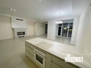 Таунхаус 232м², 2-этажный, участок 2 сот.