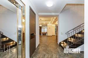 Таунхаус 440м², 2-этажный, участок 4 сот.