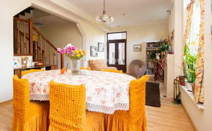 Дом 184м², 2-этажный, участок 4 сот.