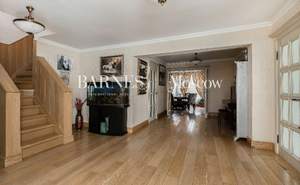 Дом 450м², 2-этажный, участок 75 сот.