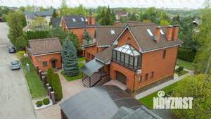 Дом 537м², 3-этажный, участок 12 сот.