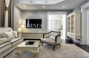 Дом 360м², 2-этажный, участок 14 сот.