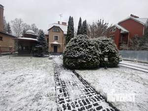 Дом 470м², 3-этажный, участок 23 сот.