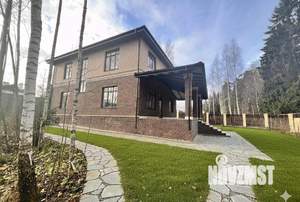 Коттедж 253м², 2-этажный, участок 10 сот.