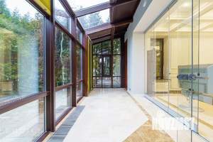 Таунхаус 322м², 2-этажный, участок 3 сот.