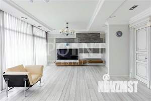 Таунхаус 430м², 3-этажный, на длительный срок, 