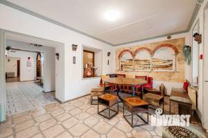 Дом 1200м&sup2;, 4-этажный, посуточно, 