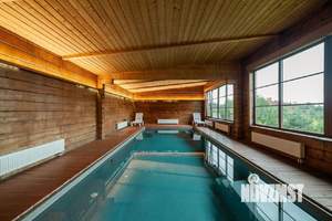 Дом 1000м², 2-этажный, посуточно, 