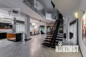 Дом 890м², 3-этажный, на длительный срок, 