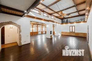 Дом 1200м², 4-этажный, посуточно, 
