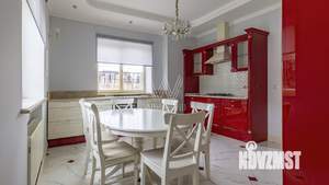 Коттедж 350м², 3-этажный, на длительный срок, 