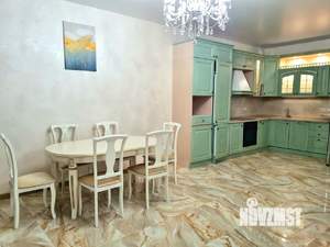 Таунхаус 222м&sup2;, 2-этажный, на длительный срок, 