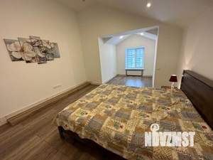 Дом 200м², 2-этажный, на длительный срок, 