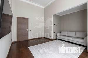Таунхаус 360м², 3-этажный, на длительный срок, 