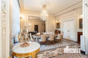 Дом 860м², 3-этажный, на длительный срок, 