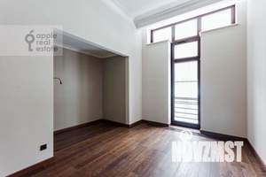 Таунхаус 359м², 2-этажный, на длительный срок, 