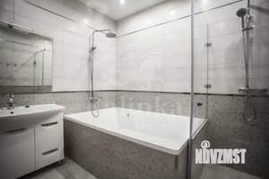 Таунхаус 600м², 2-этажный, на длительный срок, 