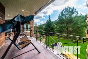 Дом 400м&sup2;, 2-этажный, посуточно, 