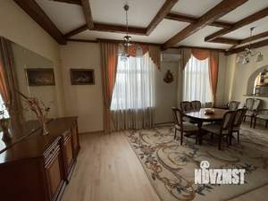 Коттедж 600м², 3-этажный, на длительный срок, 
