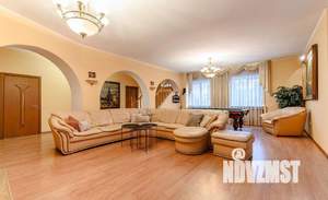 Дом 750м², 2-этажный, посуточно, 