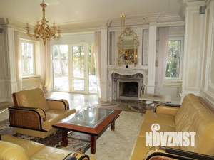 Таунхаус 365м&sup2;, 3-этажный, на длительный срок, 