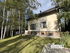 Дом 220м², 3-этажный, на длительный срок, 