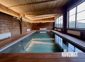 Дом 1000м², 2-этажный, посуточно, 