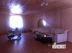 Дом 230м&sup2;, 2-этажный, на длительный срок, 