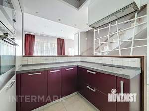 Коттедж 244м², 4-этажный, на длительный срок, 
