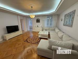 Коттедж 485м², 3-этажный, на длительный срок, 