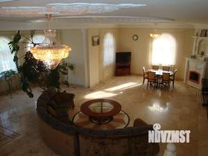 Коттедж 650м², 4-этажный, на длительный срок, 