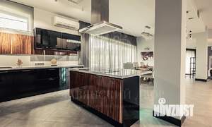 Коттедж 880м², 3-этажный, на длительный срок, 