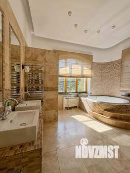 Коттедж 632м², 3-этажный, на длительный срок, 