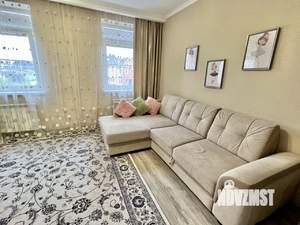 Таунхаус 140м², 3-этажный, на длительный срок, 