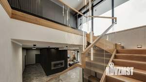 Коттедж 540м&sup2;, 2-этажный, на длительный срок, 