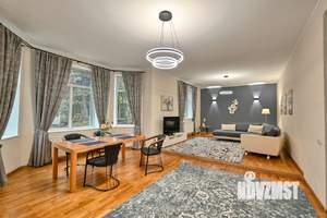 Дом 250м², 2-этажный, на длительный срок, 