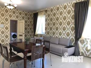 Таунхаус 140м², 3-этажный, на длительный срок, 