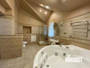 Дом 700м², 2-этажный, посуточно, 
