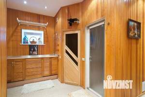 Дом 320м², 3-этажный, на длительный срок, 
